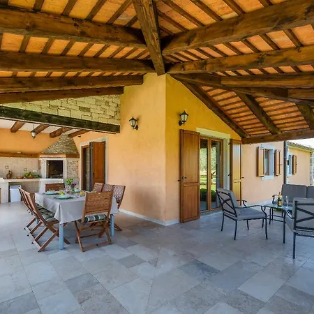Oliveta Villa